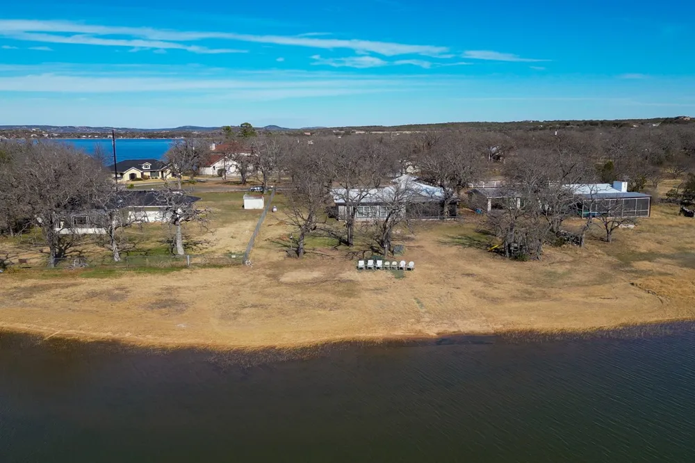 310 Chaparral Burnet, TX 78611