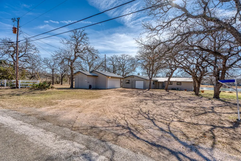 310 Chaparral Burnet, TX 78611