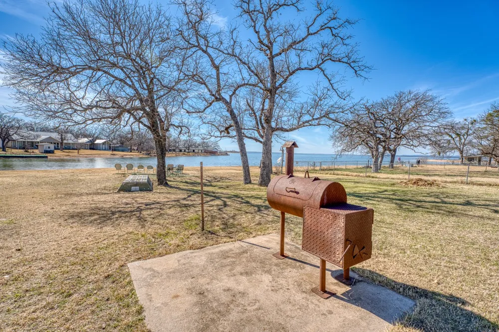 310 Chaparral Burnet, TX 78611