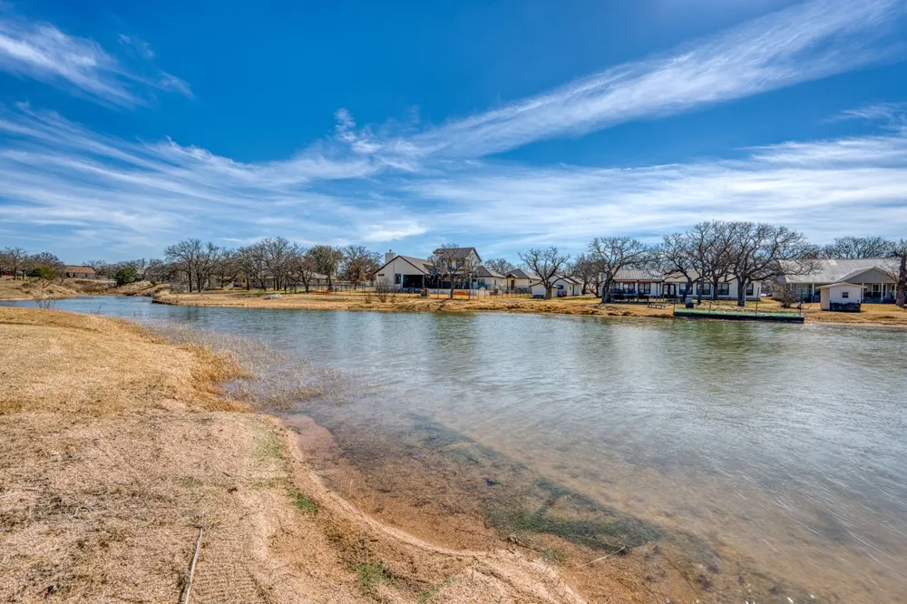 310 Chaparral Burnet, TX 78611