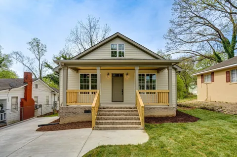 602 Block Street