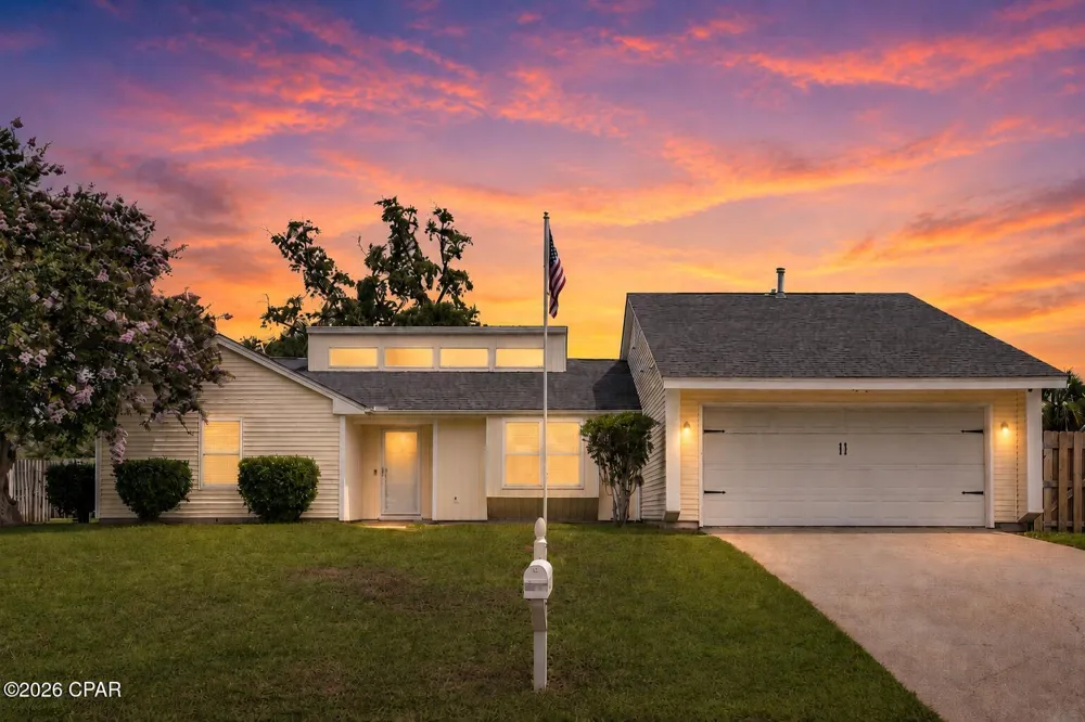 2027 Willow Bend Lane Lynn Haven, FL 32444