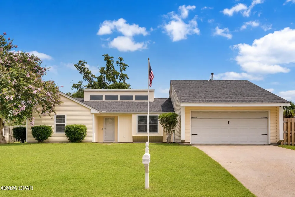 2027 Willow Bend Lane Lynn Haven, FL 32444