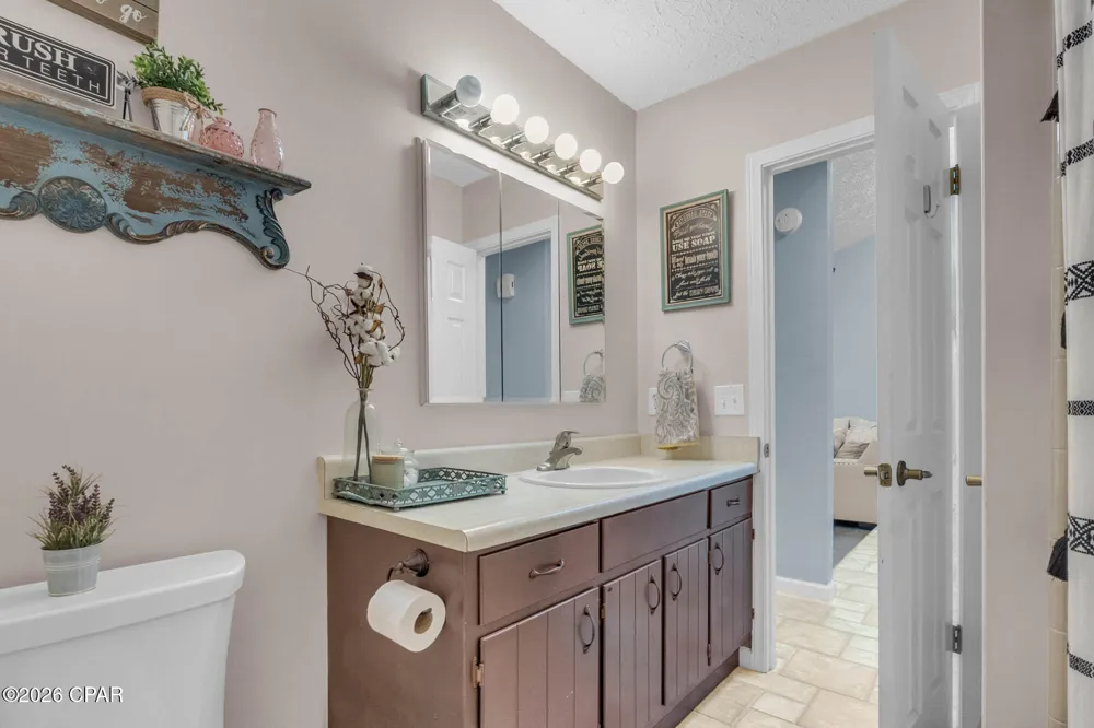 2027 Willow Bend Lane Lynn Haven, FL 32444