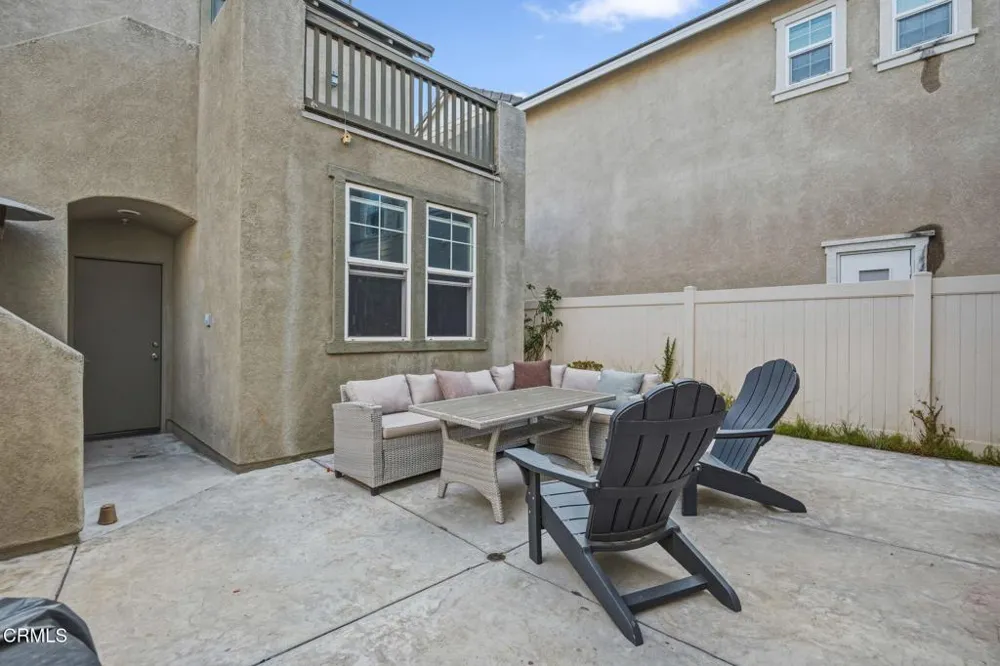 324 Kiawah River Drive Oxnard, CA 93036