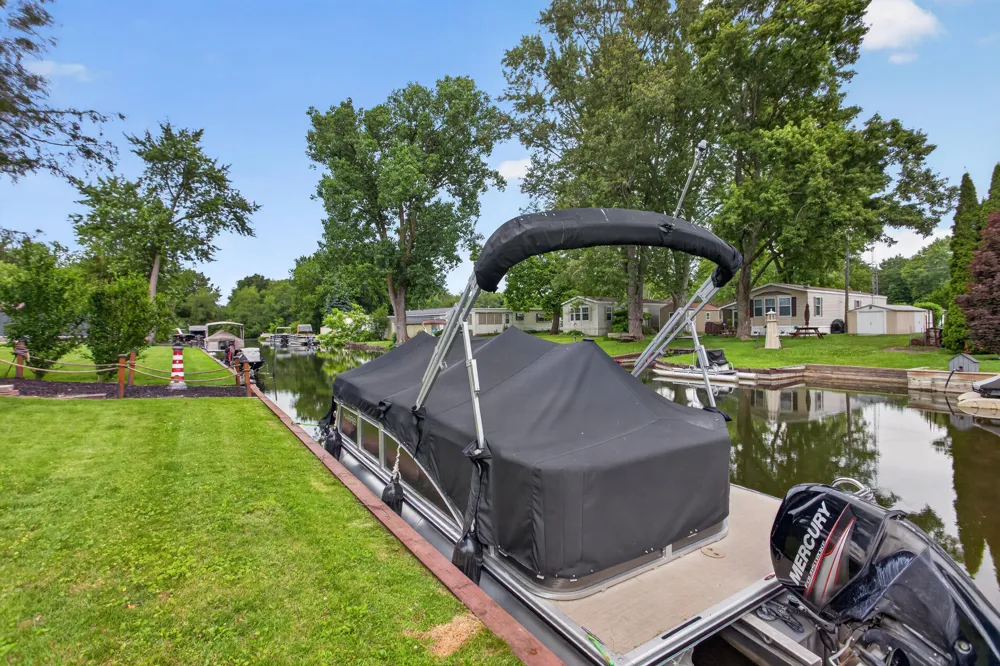 2550 Dardy Drive Brooklyn, MI 49230