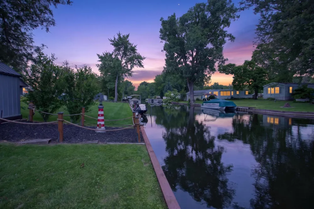 2550 Dardy Drive Brooklyn, MI 49230