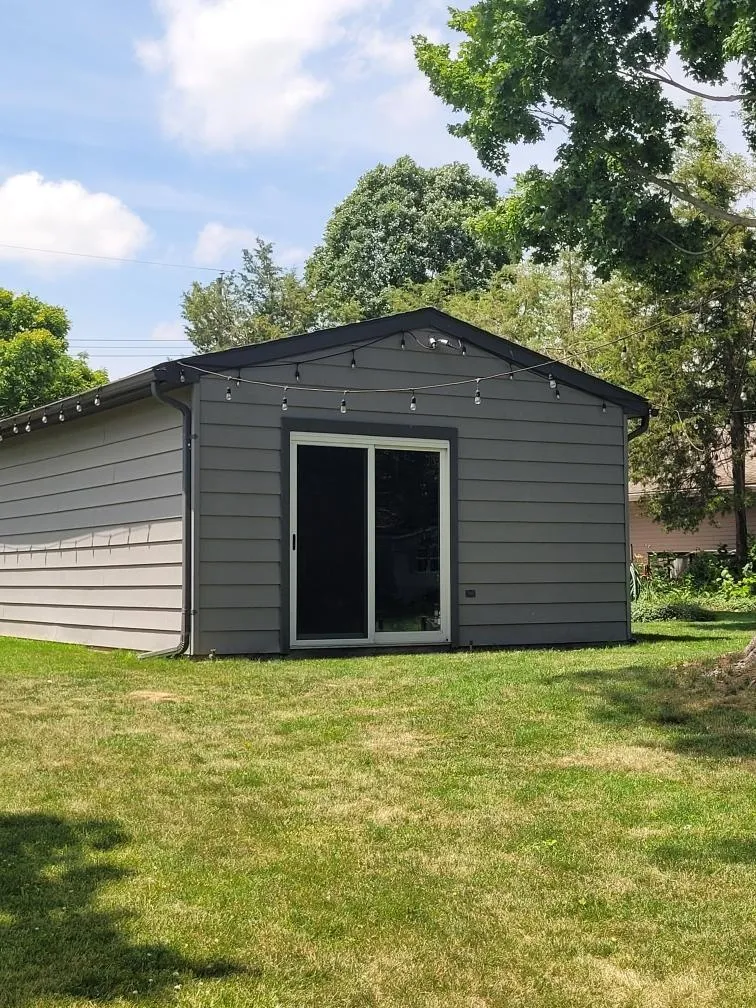 2550 Dardy Drive Brooklyn, MI 49230