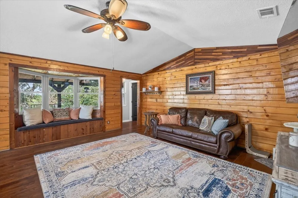 12791 Honeysuckle Circle Eustace, TX 75124