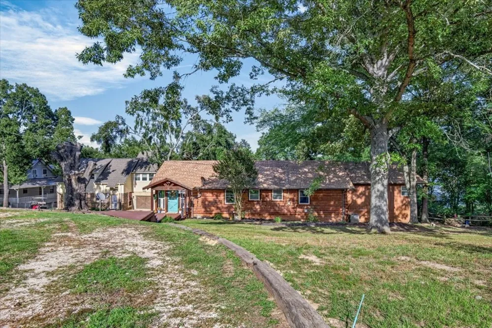 12791 Honeysuckle Circle Eustace, TX 75124
