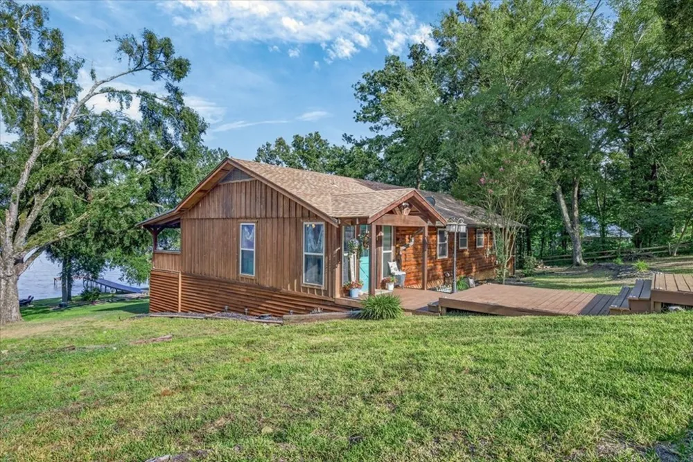 12791 Honeysuckle Circle Eustace, TX 75124