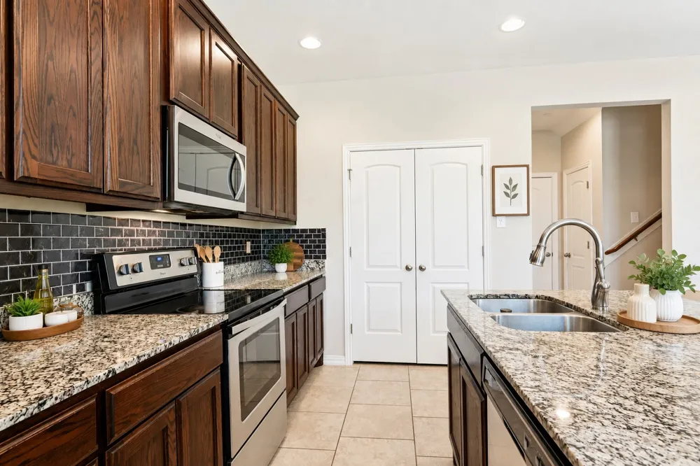 1970 Timber Oaks Drive Garland, TX 75040