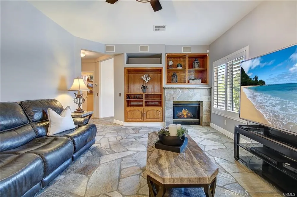 3065 S Buena Vista Corona, CA 92882