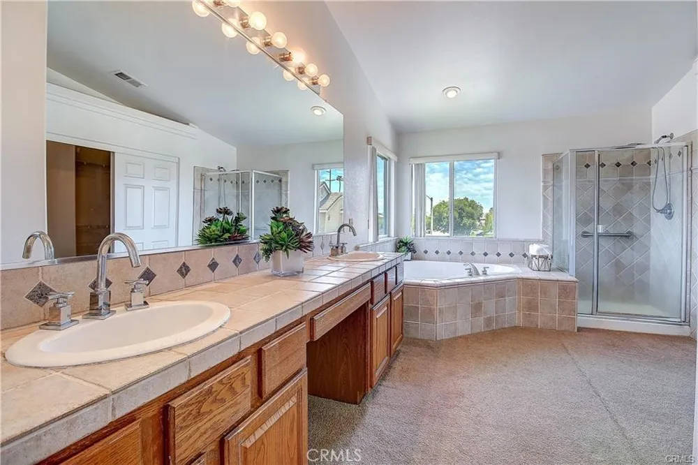 3065 S Buena Vista Corona, CA 92882
