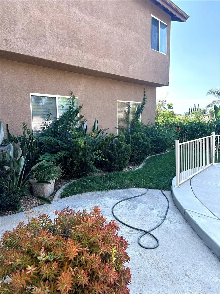 3065 S Buena Vista Corona, CA 92882