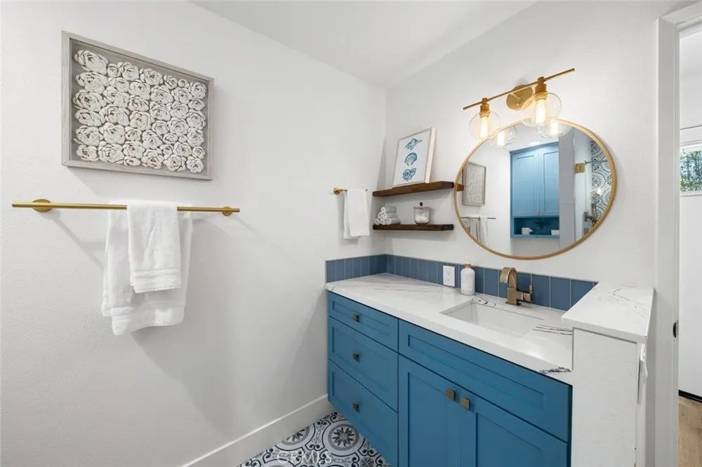 250 Castaic Avenue Pismo Beach, CA 93449