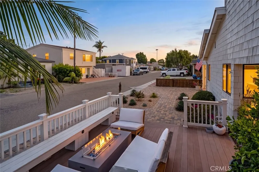250 Castaic Avenue Pismo Beach, CA 93449