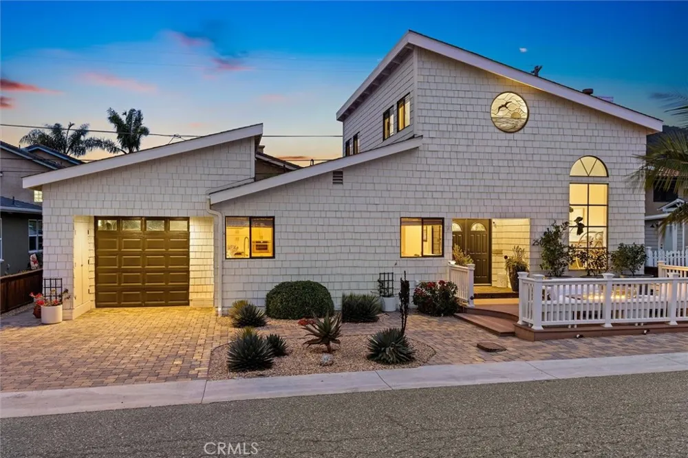 250 Castaic Avenue Pismo Beach, CA 93449