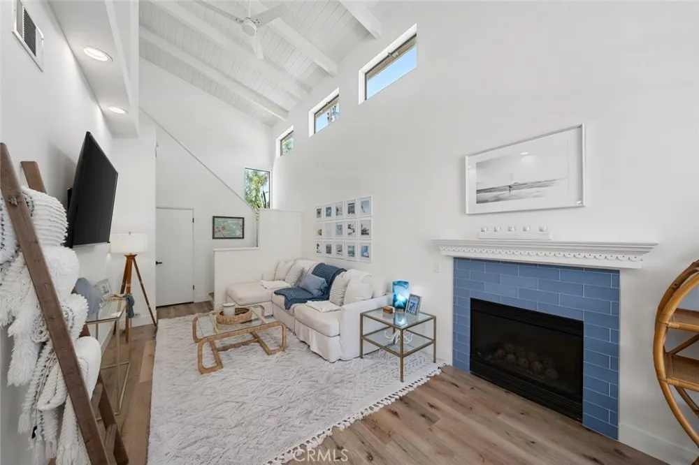 250 Castaic Avenue Pismo Beach, CA 93449