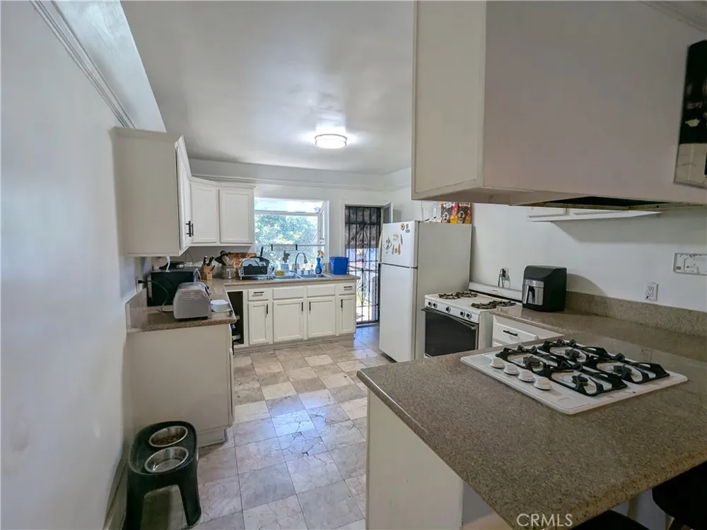 1847 w. 48th Street Los Angeles, CA 90062