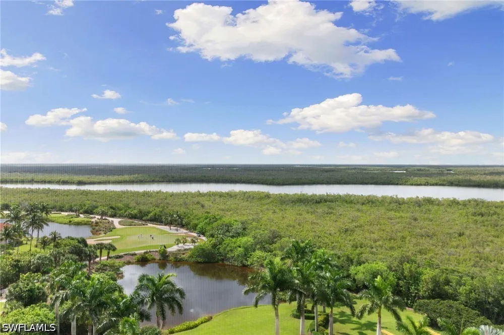 Borghese Lane #902 Naples, FL 34114