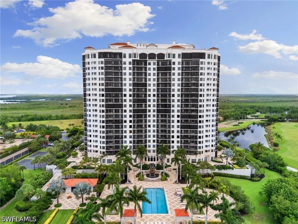 Borghese Lane #902 Naples, FL 34114