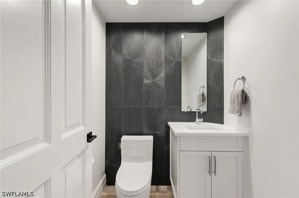 Borghese Lane #902 Naples, FL 34114