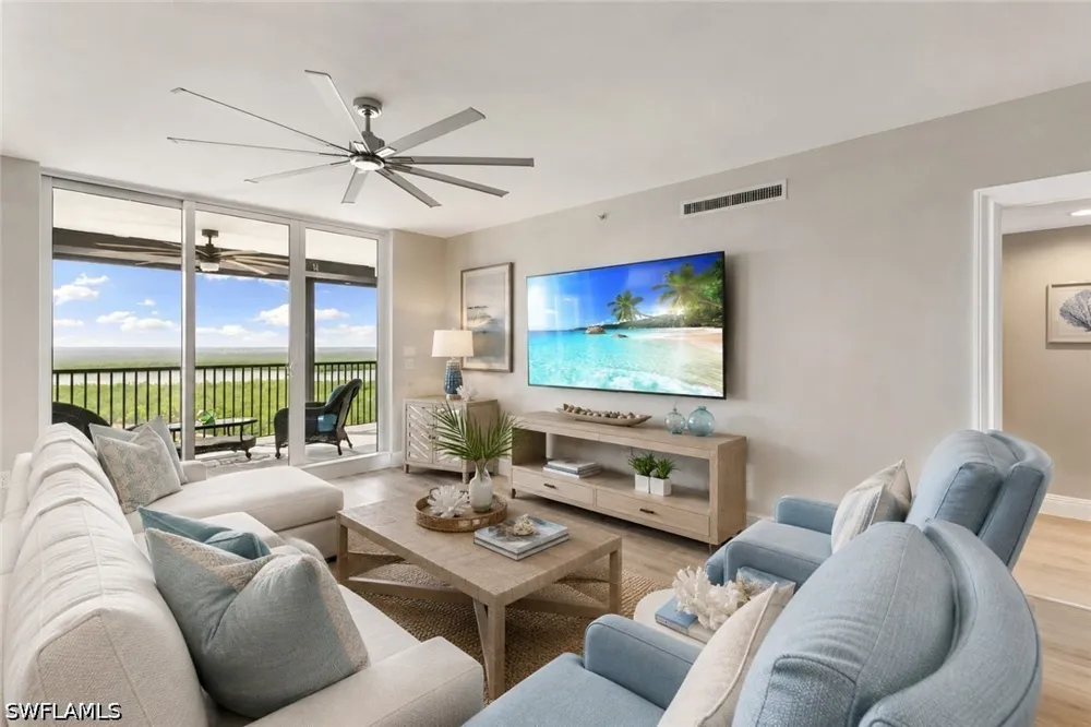 Borghese Lane #902 Naples, FL 34114