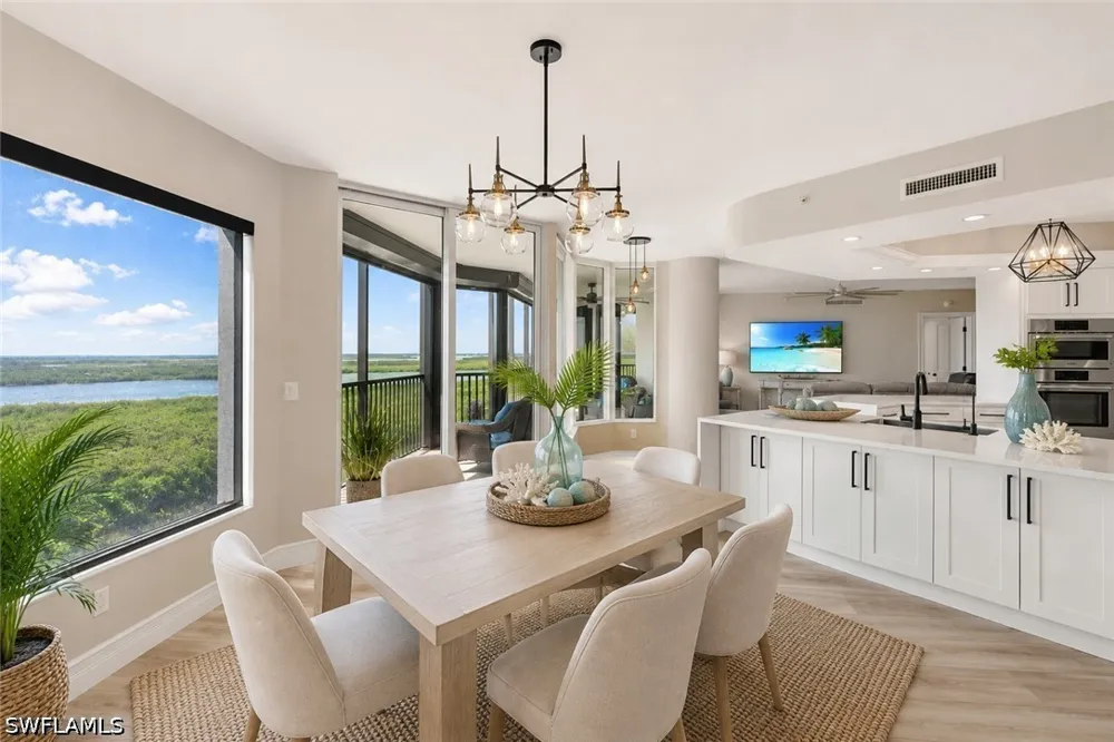 Borghese Lane #902 Naples, FL 34114