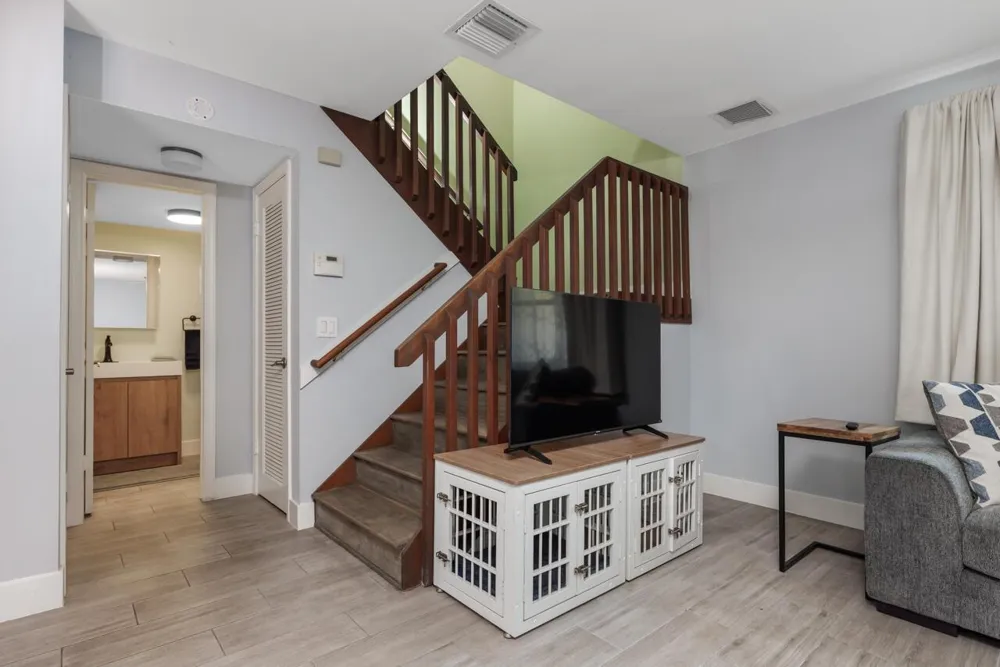 106 Linda Lane #1 Palm Beach Shores, FL 33404