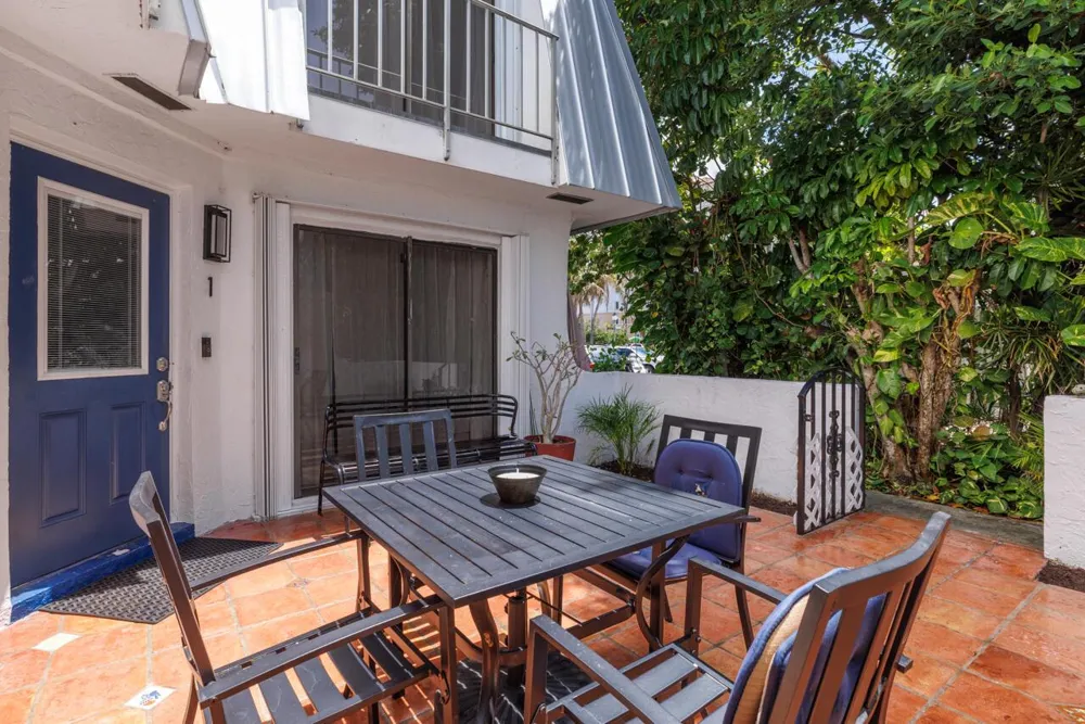 106 Linda Lane #1 Palm Beach Shores, FL 33404