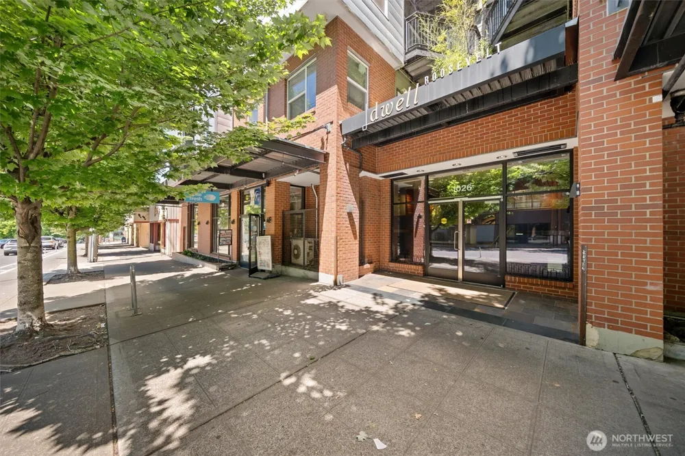 1026 NE 65th Street #C420 Seattle, WA 98115