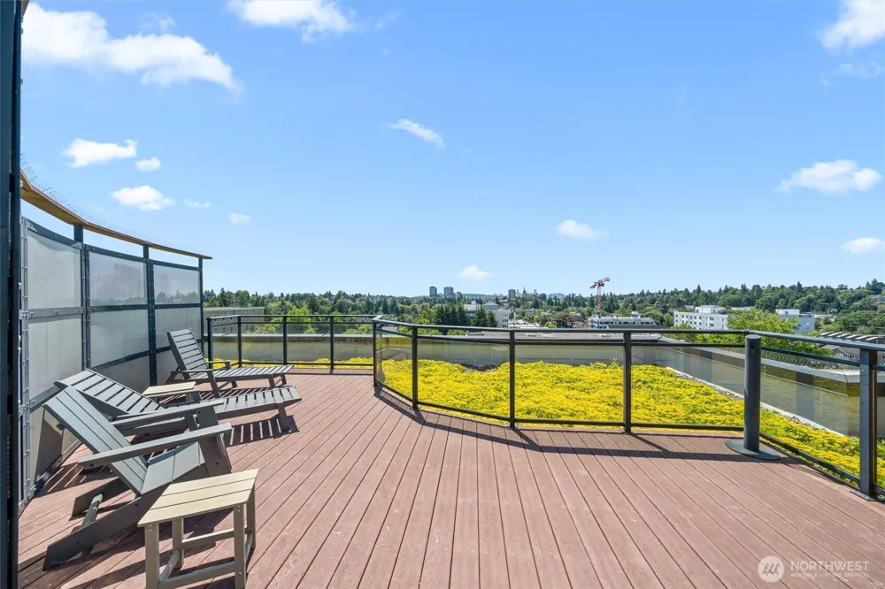 1026 NE 65th Street #C420 Seattle, WA 98115