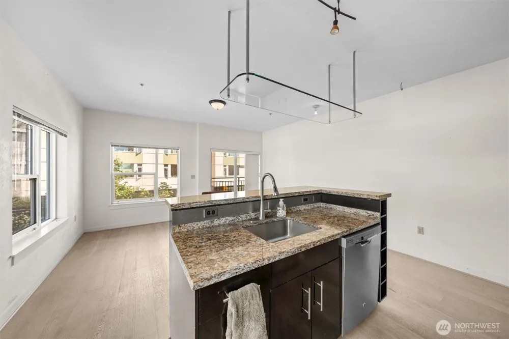 1026 NE 65th Street #C420 Seattle, WA 98115