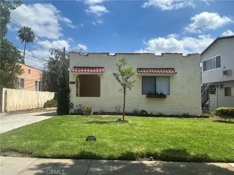 214 E Stocker Street