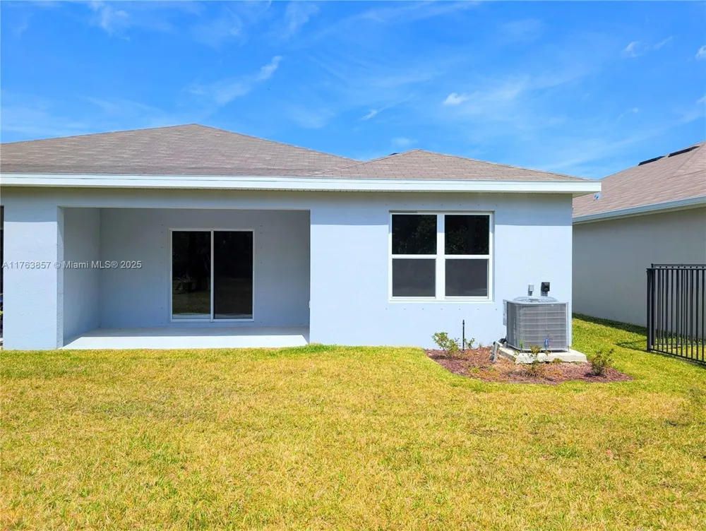 285 Raspberry Road #0 Fort Pierce, FL 34981