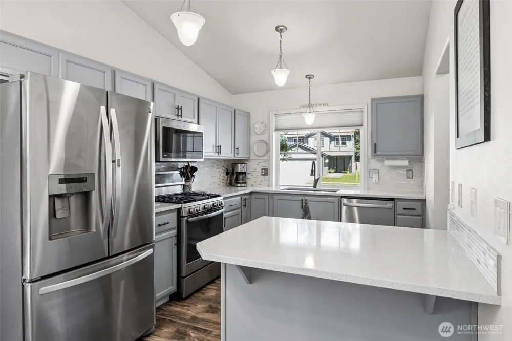 19204 206th Street E Orting, WA 98360