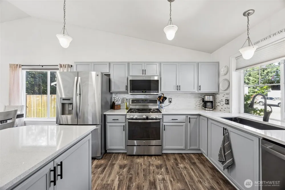19204 206th Street E Orting, WA 98360