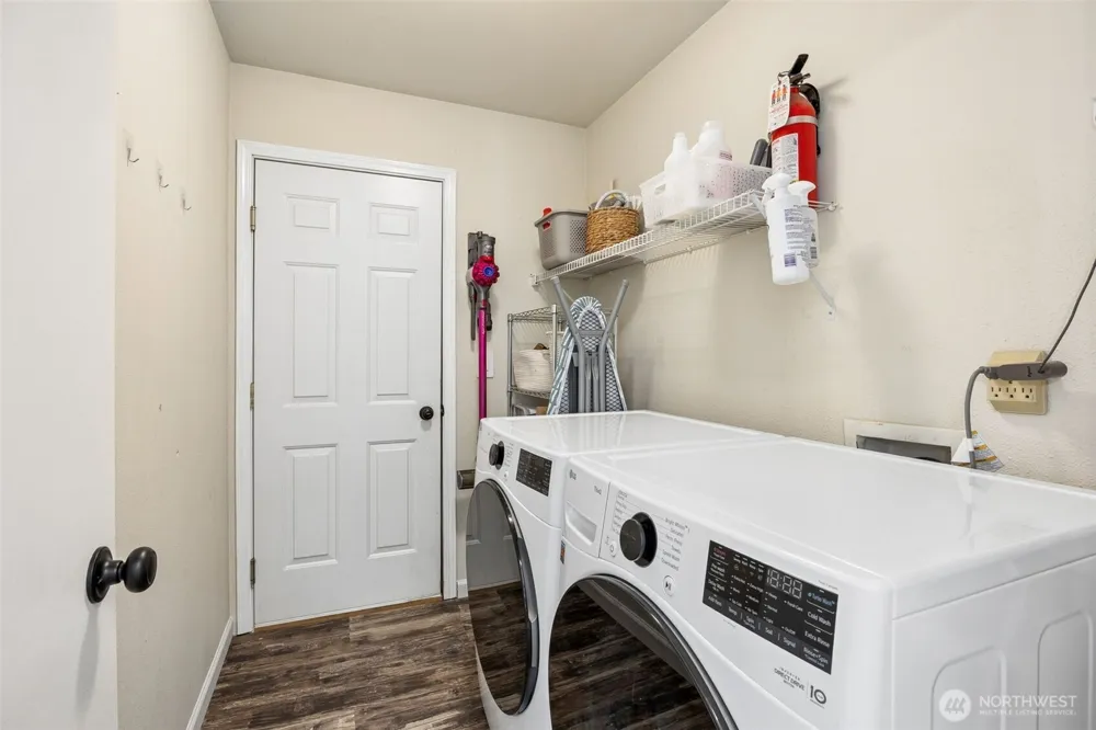 19204 206th Street E Orting, WA 98360
