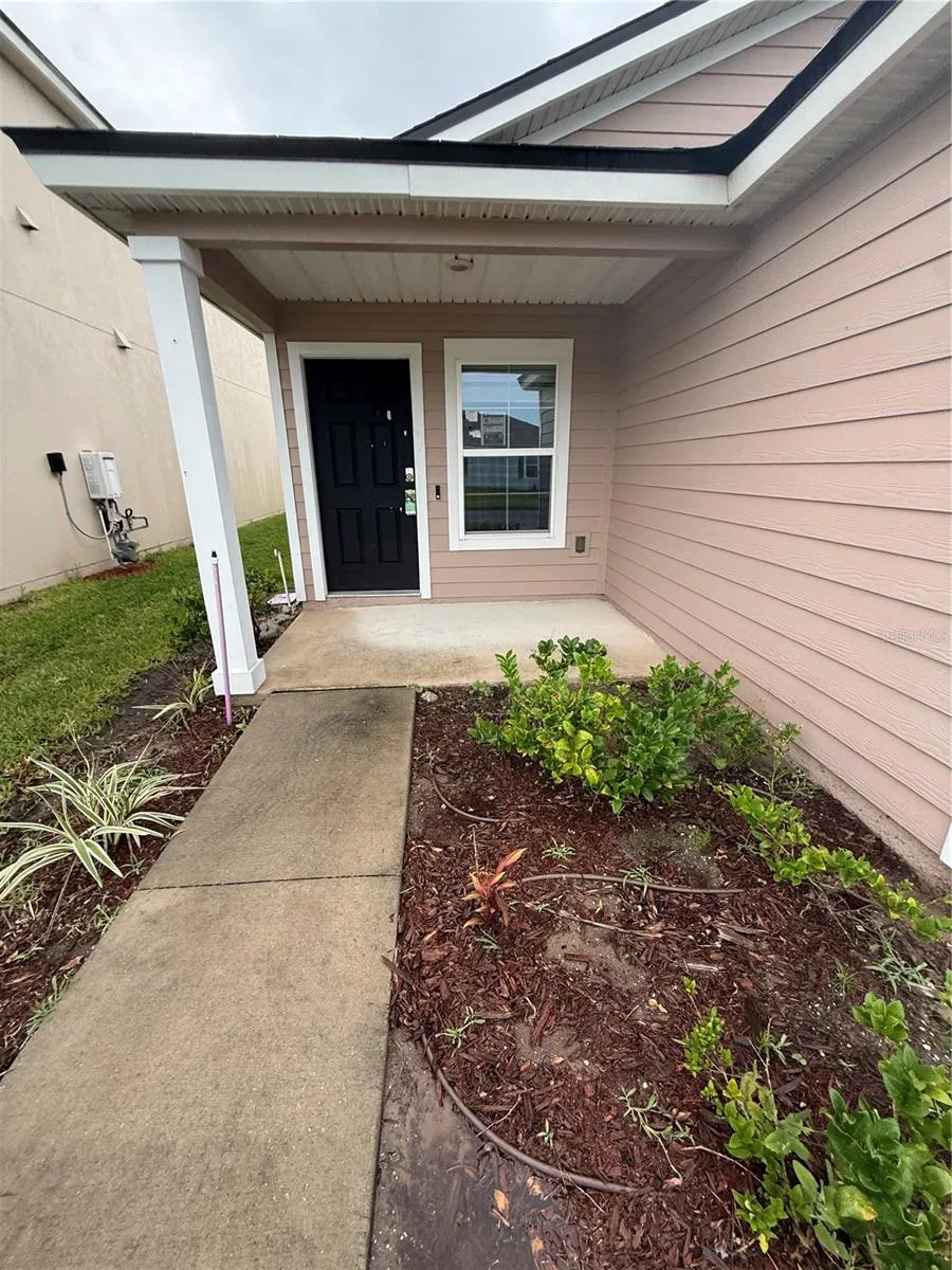 754 GRAND RESERVE DRIVE Bunnell, FL 32110