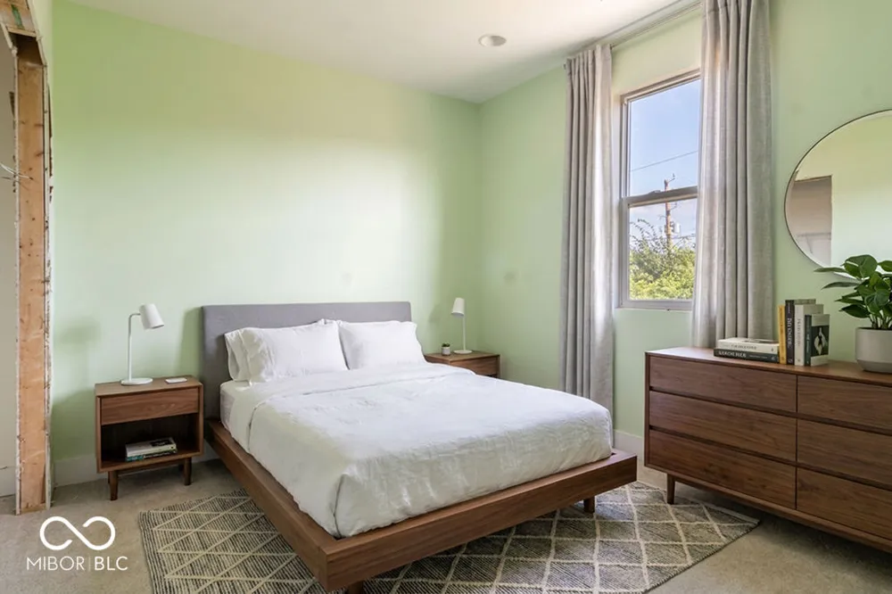 1101 Larch Street Indianapolis, IN 46201