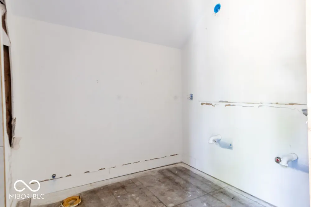 1101 Larch Street Indianapolis, IN 46201