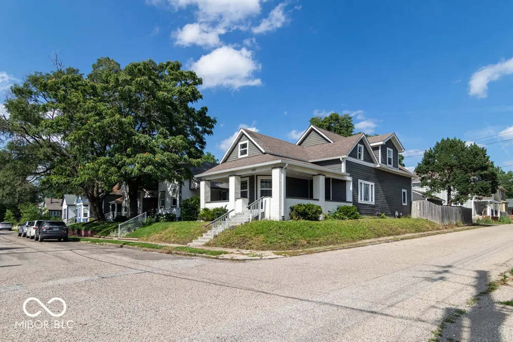 1101 Larch Street Indianapolis, IN 46201