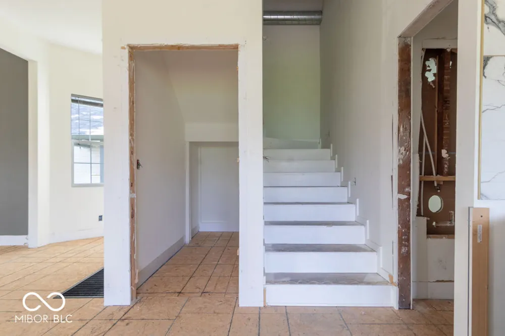 1101 Larch Street Indianapolis, IN 46201
