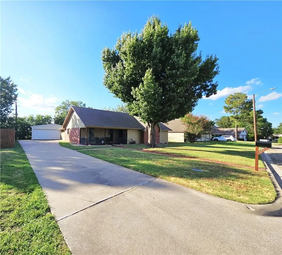804 Crestline Drive Mexia, TX 76667