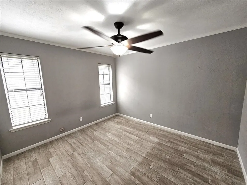804 Crestline Drive Mexia, TX 76667