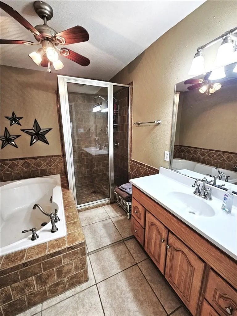 804 Crestline Drive Mexia, TX 76667