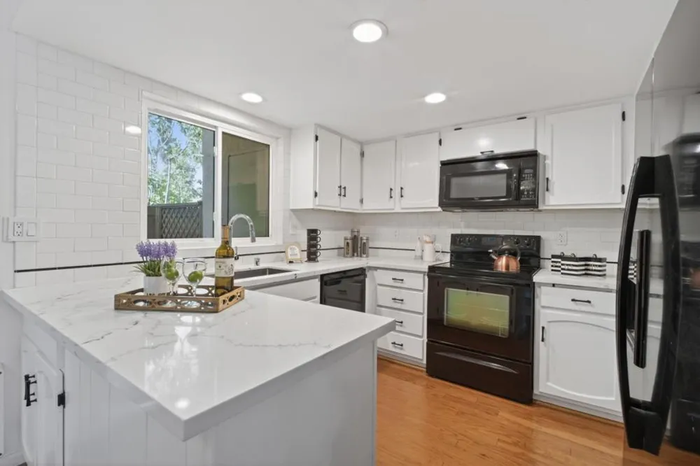 4428 Del Valle Parkway Pleasanton, CA 94566