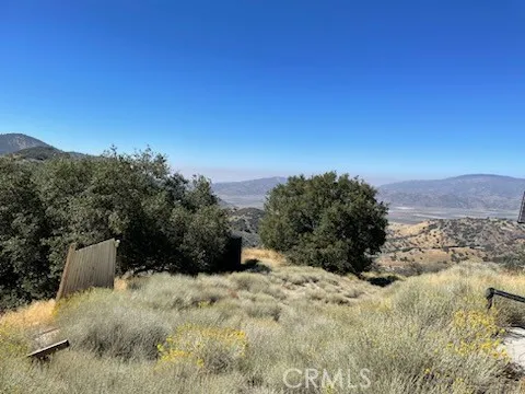 Grindelwald Court Tehachapi, CA 93561