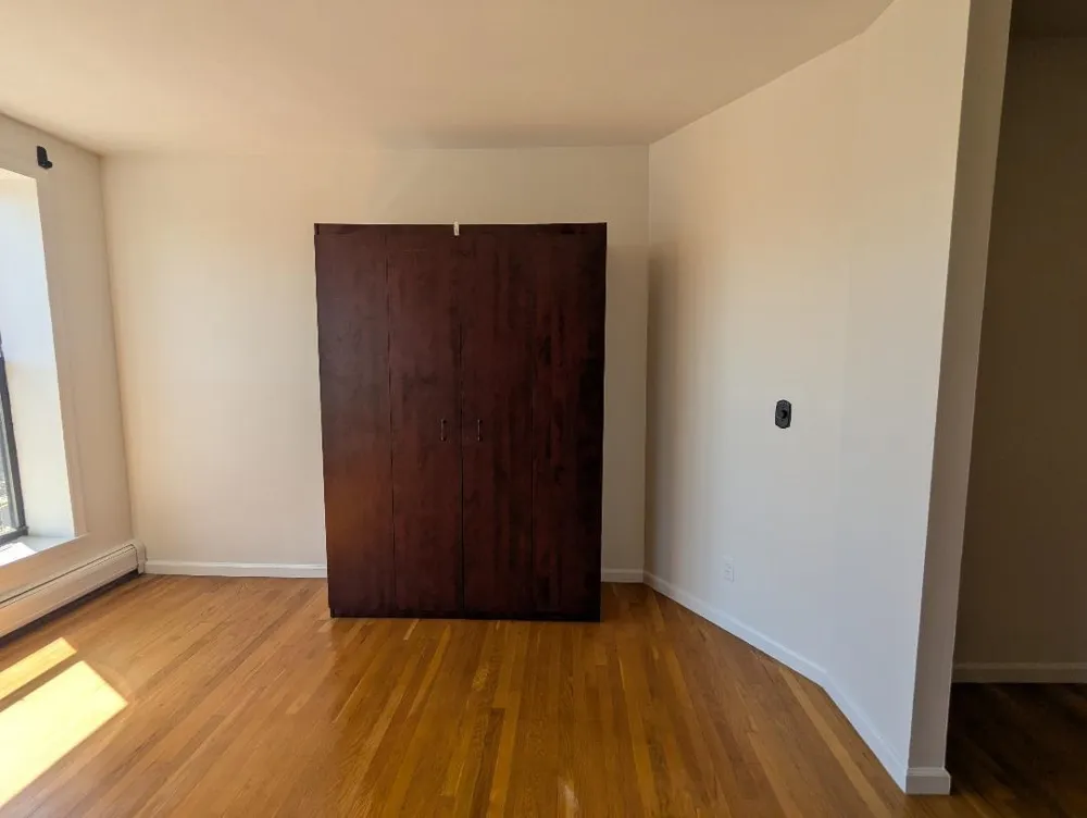 963 BLVD EAST Weehawken, NJ 07086